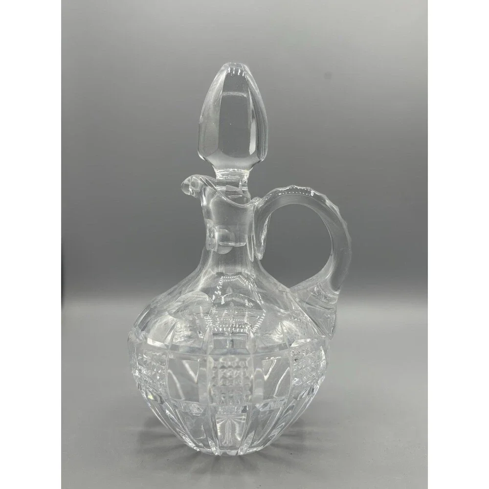 Crystal Cut Facet Glass Decanter With Crystal Stopper 10”